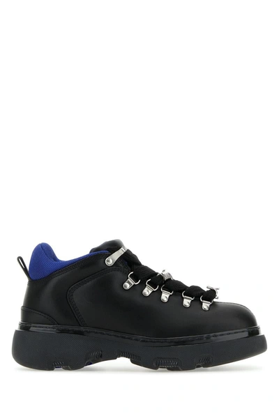 Burberry Sneakers In Black