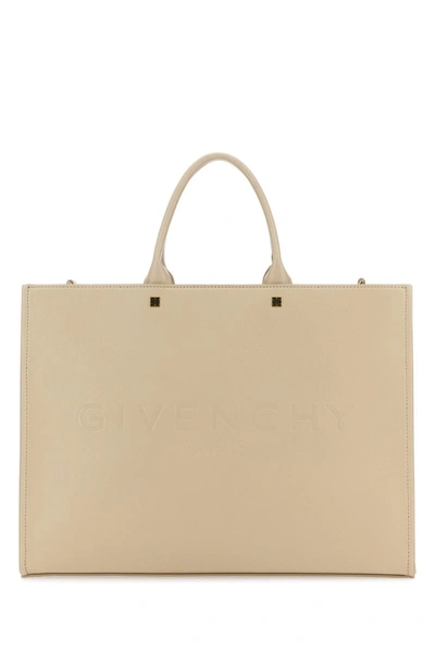 Givenchy Handbags. In Naturalbeige