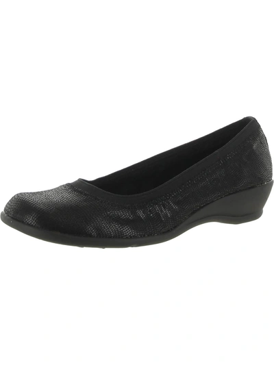 Hush Puppies Rogan Womens Shimmer Wedge Round-toe Shoes In Black