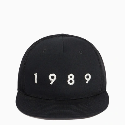 1989 Studio Solid Color Cap With Contrasting Logo In Black