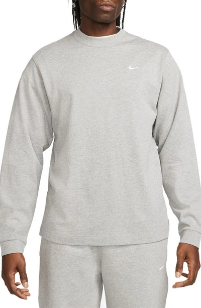 Nike Men's Solo Swoosh Long-sleeve Top In Grey