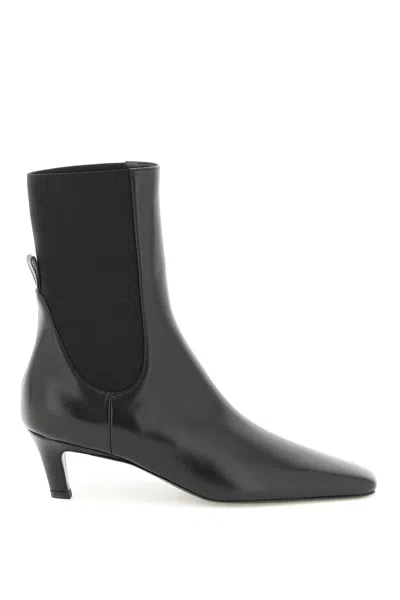 Totême + Net Sustain The Mid Heel Leather Ankle Boots In Nero