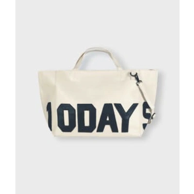 10days Shopper In White