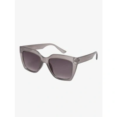 Numph Nuflair Sunglasses In Gray