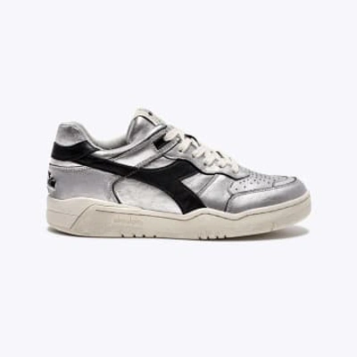 Diadora B.560 Silver   Wn Shoes In Metallic