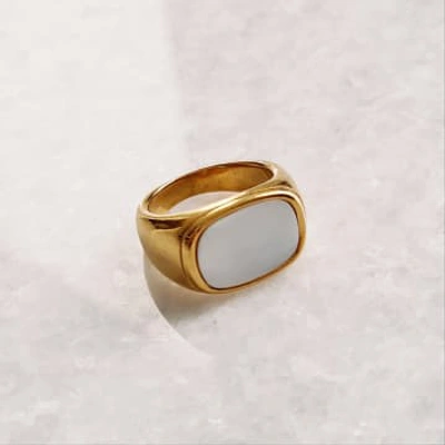Golden Ivy Evalyn Stainless Steel Ring Gold