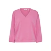 B.YOUNG PUSTI V-NECK PULLOVER IN SUPER PINK