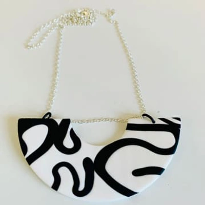 No Shrinking Violet Large Black/white Necklace In Purple