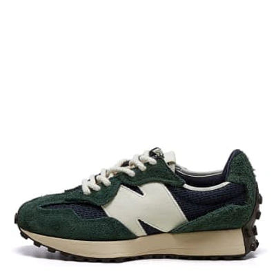 New Balance 327 Trainers In Green