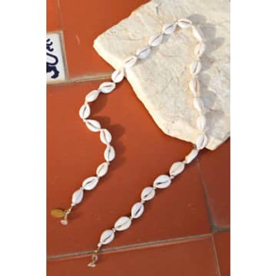 Coco Bonito Cowrie Cool Sunglass Chain In White
