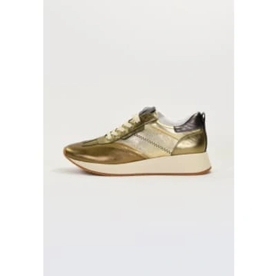 Emilie Karston Bonnie Sneakers In Gold