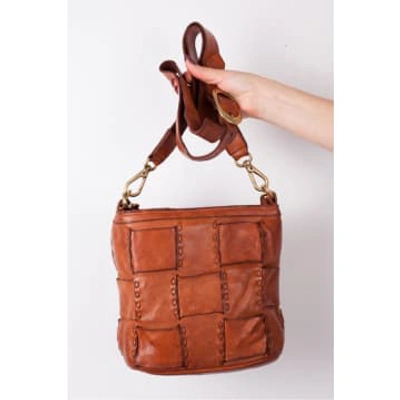 Campomaggi Bucket Cowhide Bag In Cognac In Brown