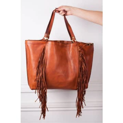 Campomaggi Shopping Bag Cowhide With Fringe In Cognac In Brown