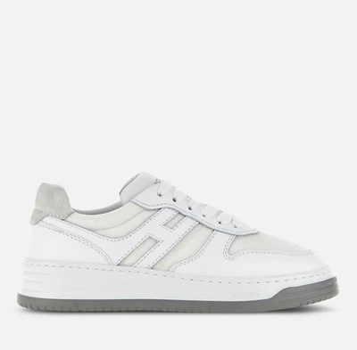 Hogan Trainers In White