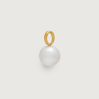 Monica Vinader Gold Nura Round Pearl Pendant Charm Pearl In White