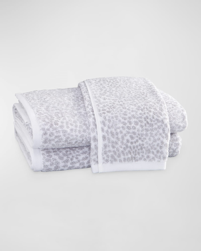 Matouk Nikita Wash Cloth In Silver