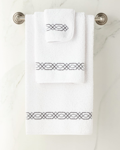 Graccioza Milano 800 Thread-count Bath Towel In White/gray