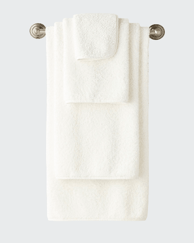 Graccioza Egoist Bath Towel In White