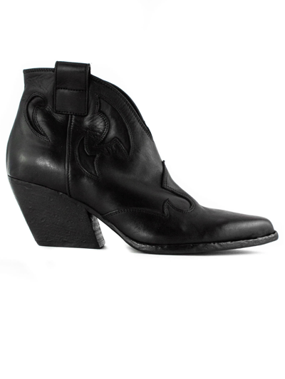 Elena Iachi Black Leather Texan Ankle Boots