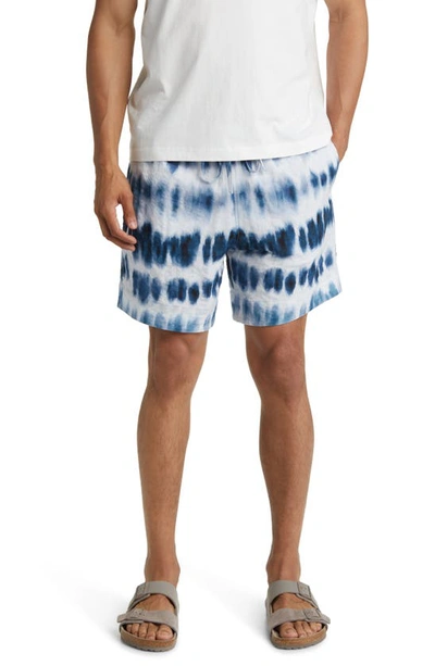Cos Alai Tie-dye Seersucker Shorts In Blue/white Print