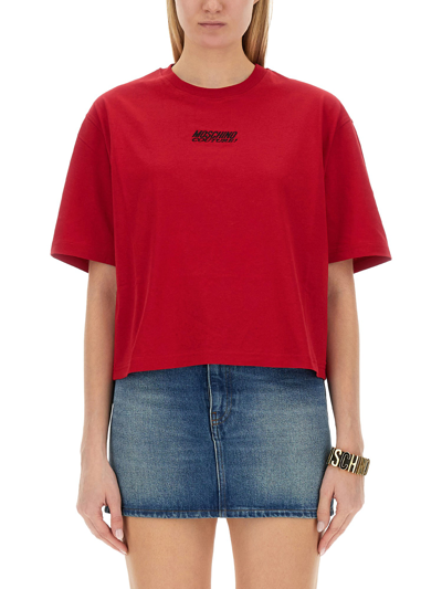 Moschino Logo Detailed Crewneck T In Red