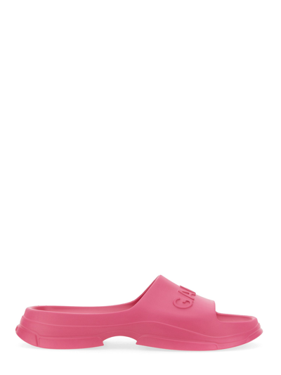 Ganni Logo Rubber Pool Slides In Fuchsia