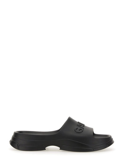 Ganni Logo Rubber Pool Slides In Black