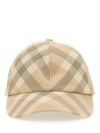 Burberry Casquette In Beige