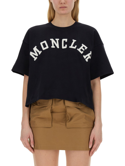 Moncler Short-sleeve T-shirt With Logo In Navy