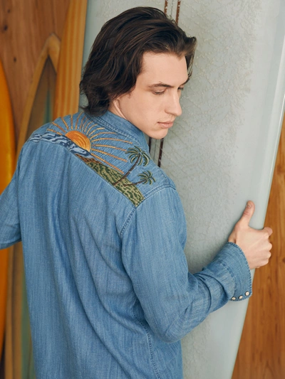 Faherty Sun & Waves Embroidered Shirt In Sunset Sky