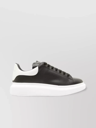 Alexander Mcqueen Trainers In Black