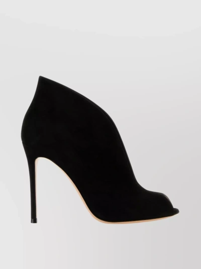 Gianvito Rossi Scarpe Con Tacco-41 Nd  Female In Black