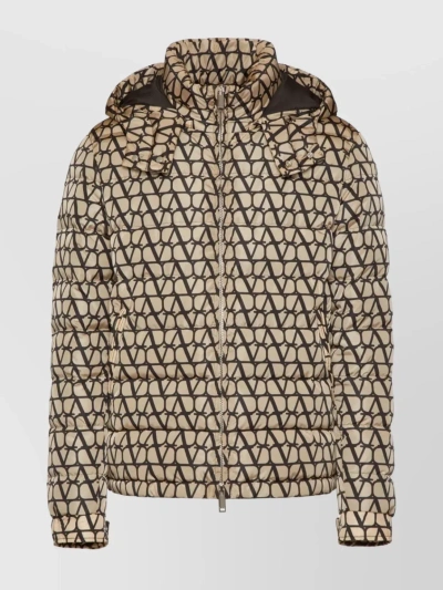 Valentino Toile Iconographe Down Jacket In Cream