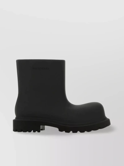 Balenciaga Steroid Ankle Boots In Black