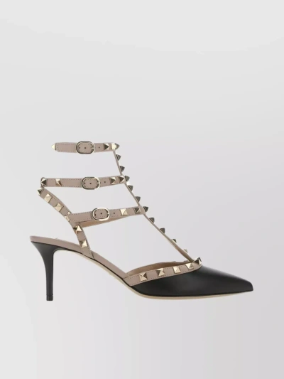 Valentino Garavani Rockstud Pump In Black