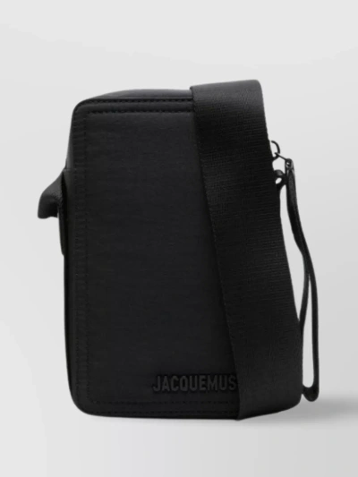 Jacquemus Le Cuerda Vertical Messenger Bag In Black