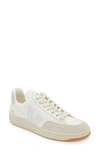 Veja V 12   Women's In White Natural