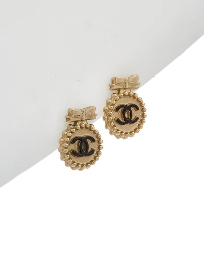 Pre-owned Chanel Gold-tone Cc Ribbon Studs In Yellow