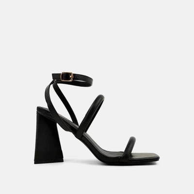 Shu Shop Evangeline Heel In Black