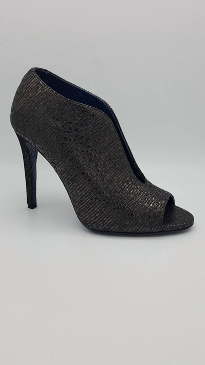 Amalfi By Rangoni Samuela Pumps In Black