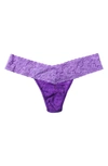 Hanky Panky Signature Lace Low Rise Thong In Lavender\ Purple