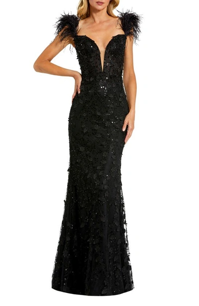 Mac Duggal Feather Strap Floral Appliqué Trumpet Gown In Black