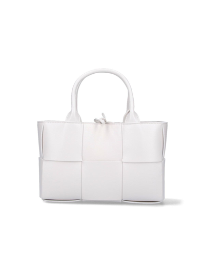 Bottega Veneta Mini Arco 皮质托特包 In White