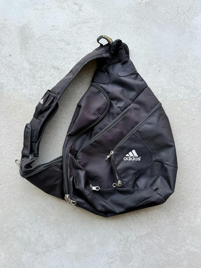 Pre-owned Adidas X Vintage Adidas Y2k Hype Like Oakley Vintage Crossbody Sling Bag In Black