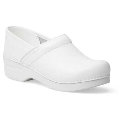 Dansko Women Lt Pro Clogs In White In White Box