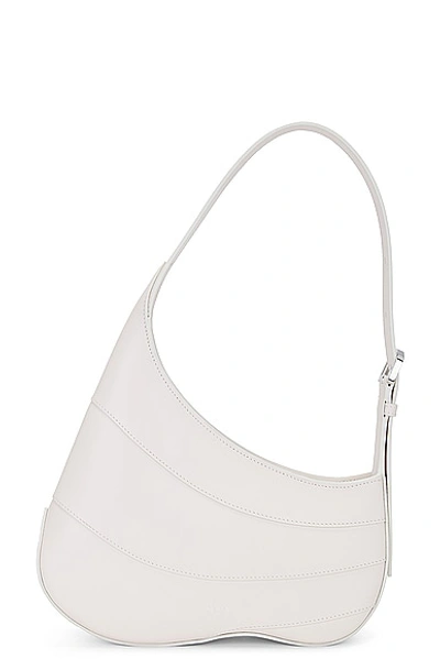 Alaïa Djinn Zipped Hobo Bag In White