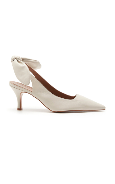 Flattered Franchesca Court Shoes In Creme_leather