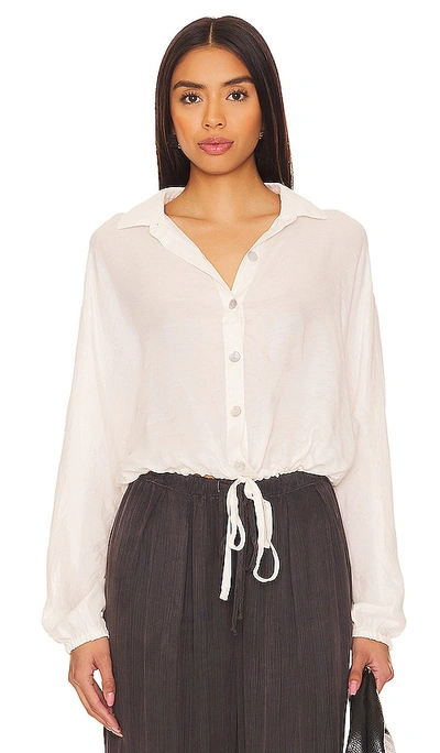 Bella Dahl Drawcord Waist Shirt In Khaki Stone