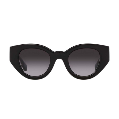 Burberry Eyewear Meadow Tinted-lenses Sunglasses In Black