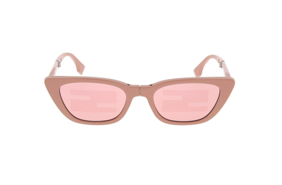 Fendi Cat-eye Frame Sunglasses In 72u